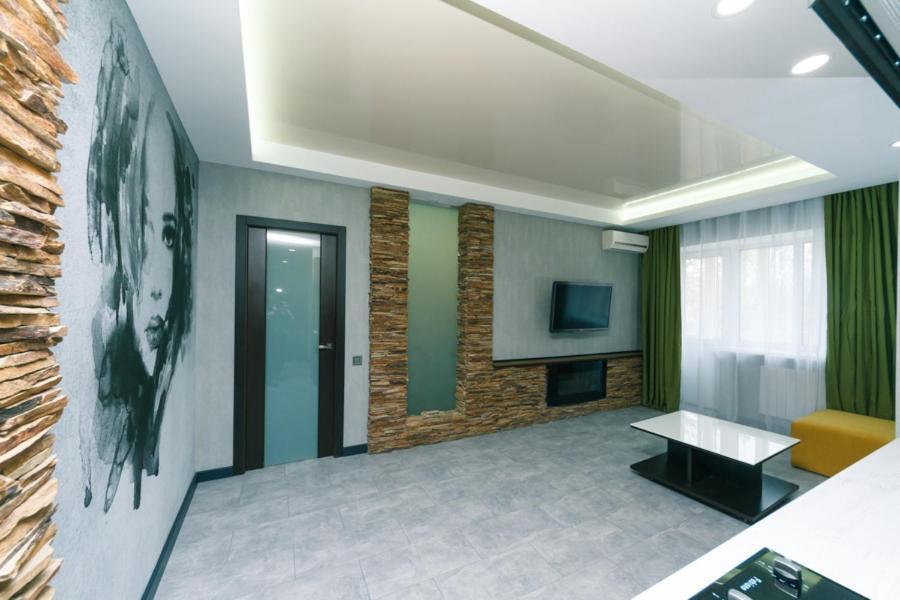 Hotrent Pechersk Lesy 20/22 Киев Экстерьер фото